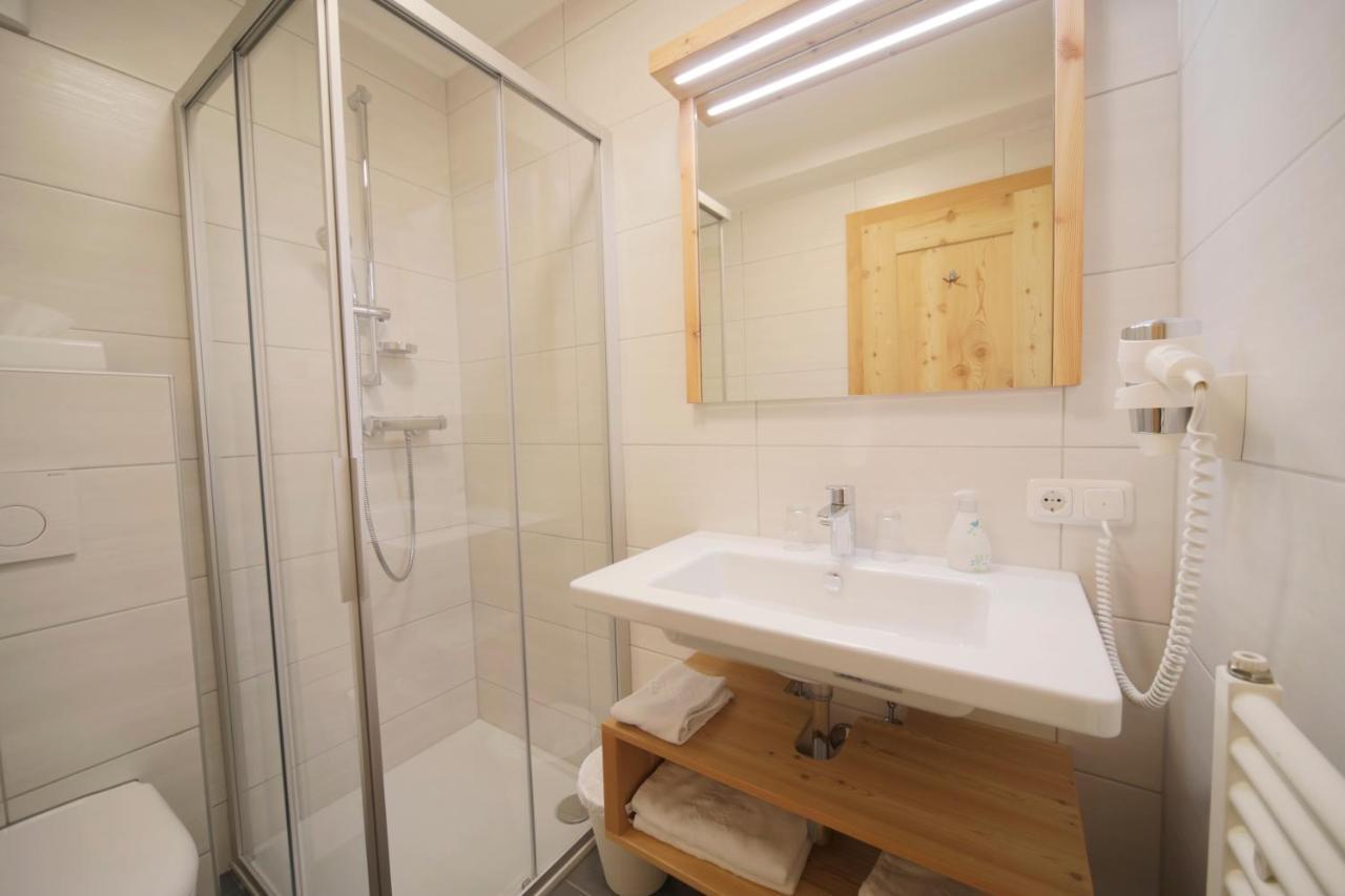 Hotel Gasthof Unterwoeger Obertilliach Zewnętrze zdjęcie