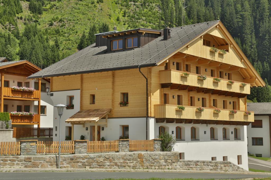 Hotel Gasthof Unterwoeger Obertilliach Zewnętrze zdjęcie