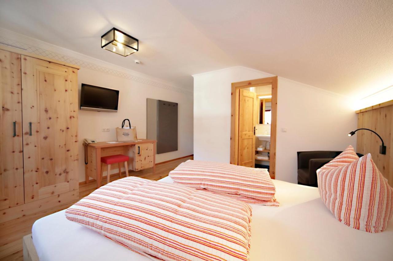 Hotel Gasthof Unterwoeger Obertilliach Zewnętrze zdjęcie
